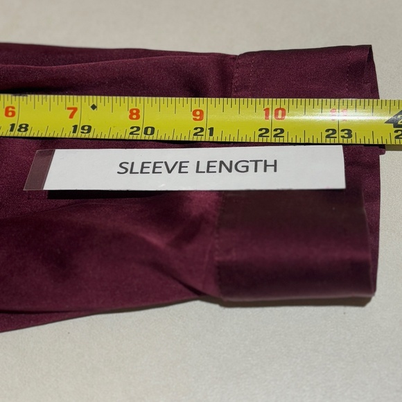 Chicos LongSleeve Button Down Shirt Stretch Silk Sz 3= XL Burgundy Classic Party - Picture 7 of 9